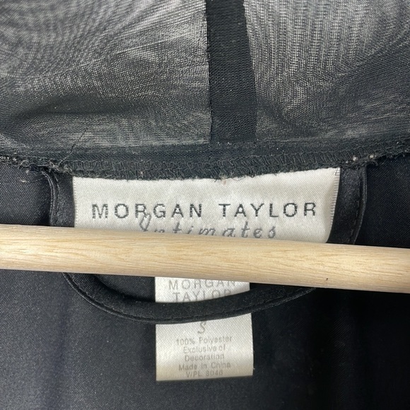 Morgan Taylor Intimates women robe size small satin black tie wrap - Picture 12 of 12